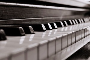 The piano in the stations of Paris