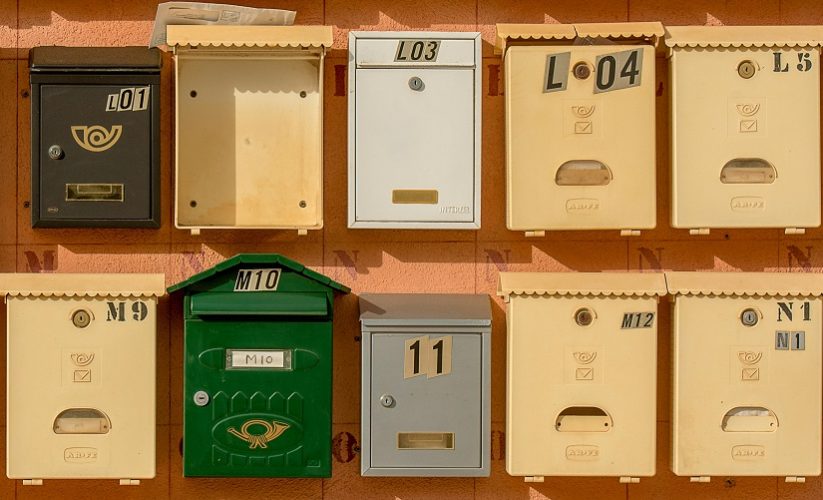 Déménagement : comment continuer à recevoir son courrier ?