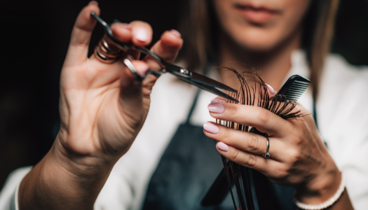 Cheap haircuts in Paris