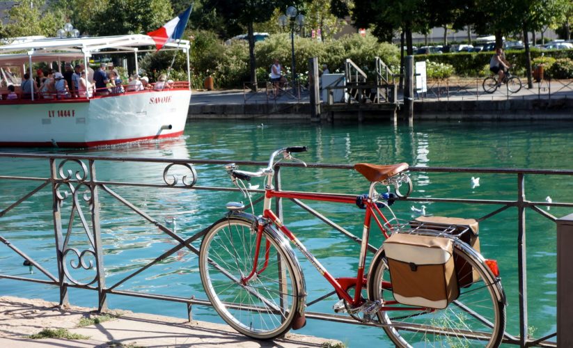 Transport in Annecy: a complete guide to getting around easily